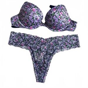 Victoria's Secret Ensign Navy Ditsy Floral Bra and Thong Set Lingerie Romantic